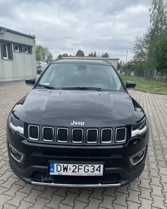 Jeep Compass cena 91800 przebieg: 34356, rok produkcji 2019 z Pleszew małe 137